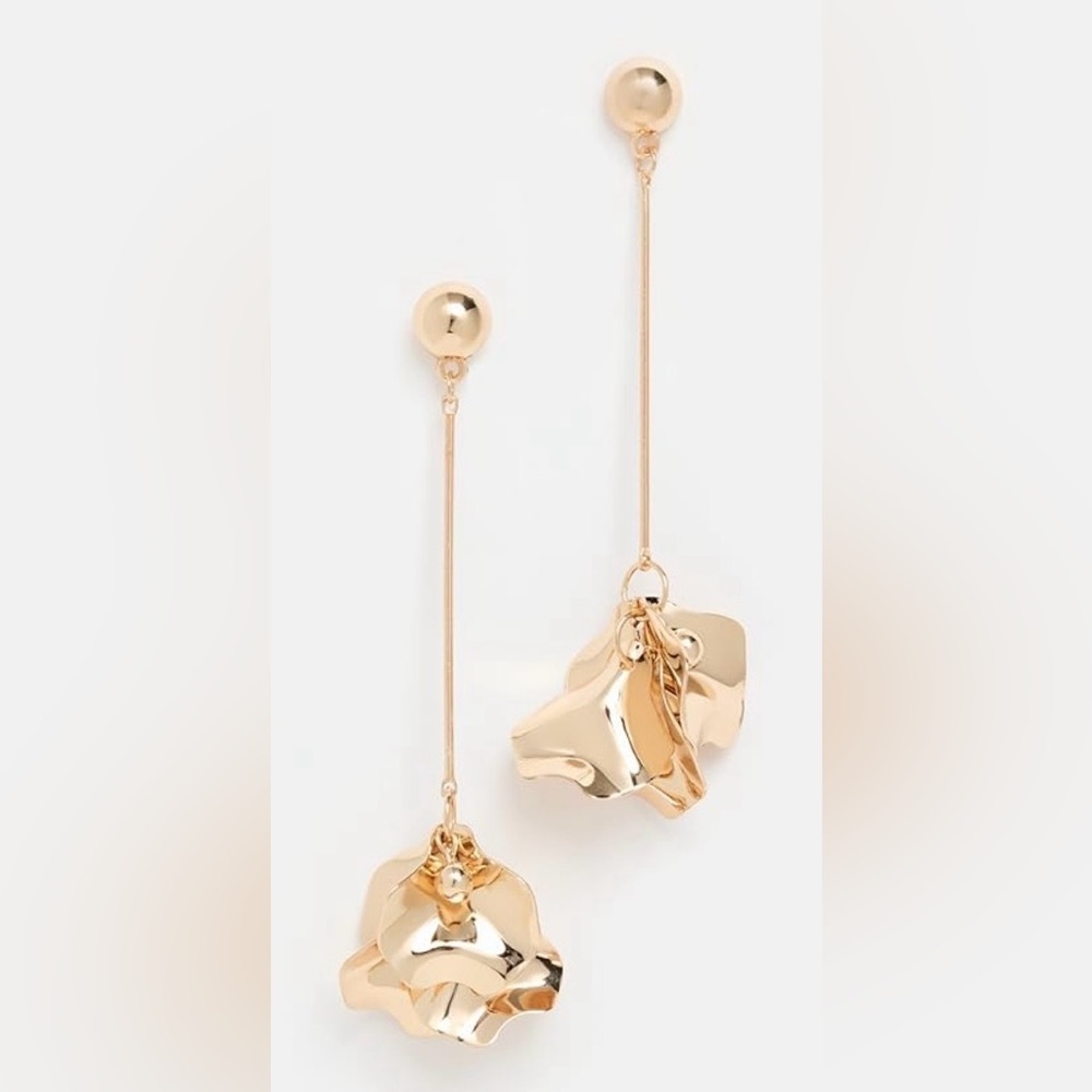 RARE SHASHI NWT Petunia Gold Earrings
